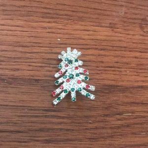 Beautiful Silver Christmas Tree Pin